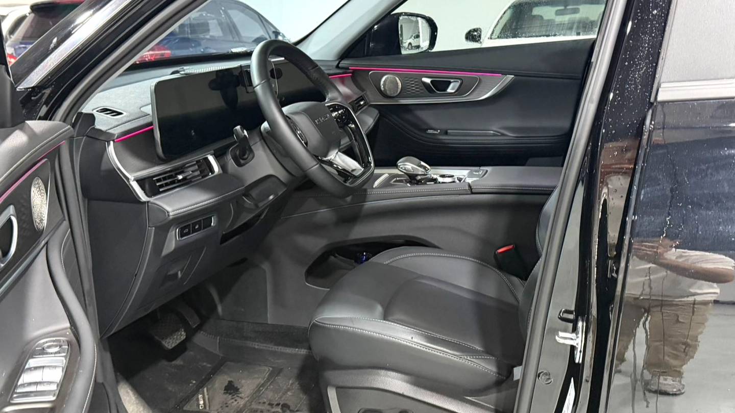 Chery 2025 Tiggo 8PRO 290T 2WD Luxury Edition