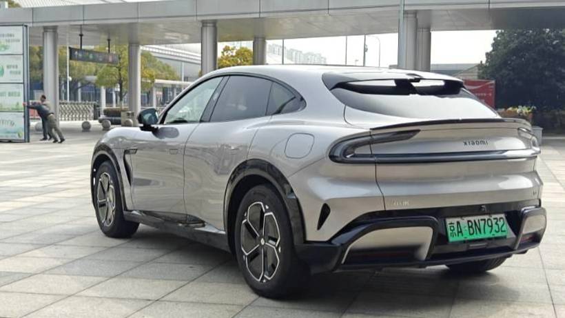 Xiaomi 2025 YU7 Long endurance rear wheel drive version