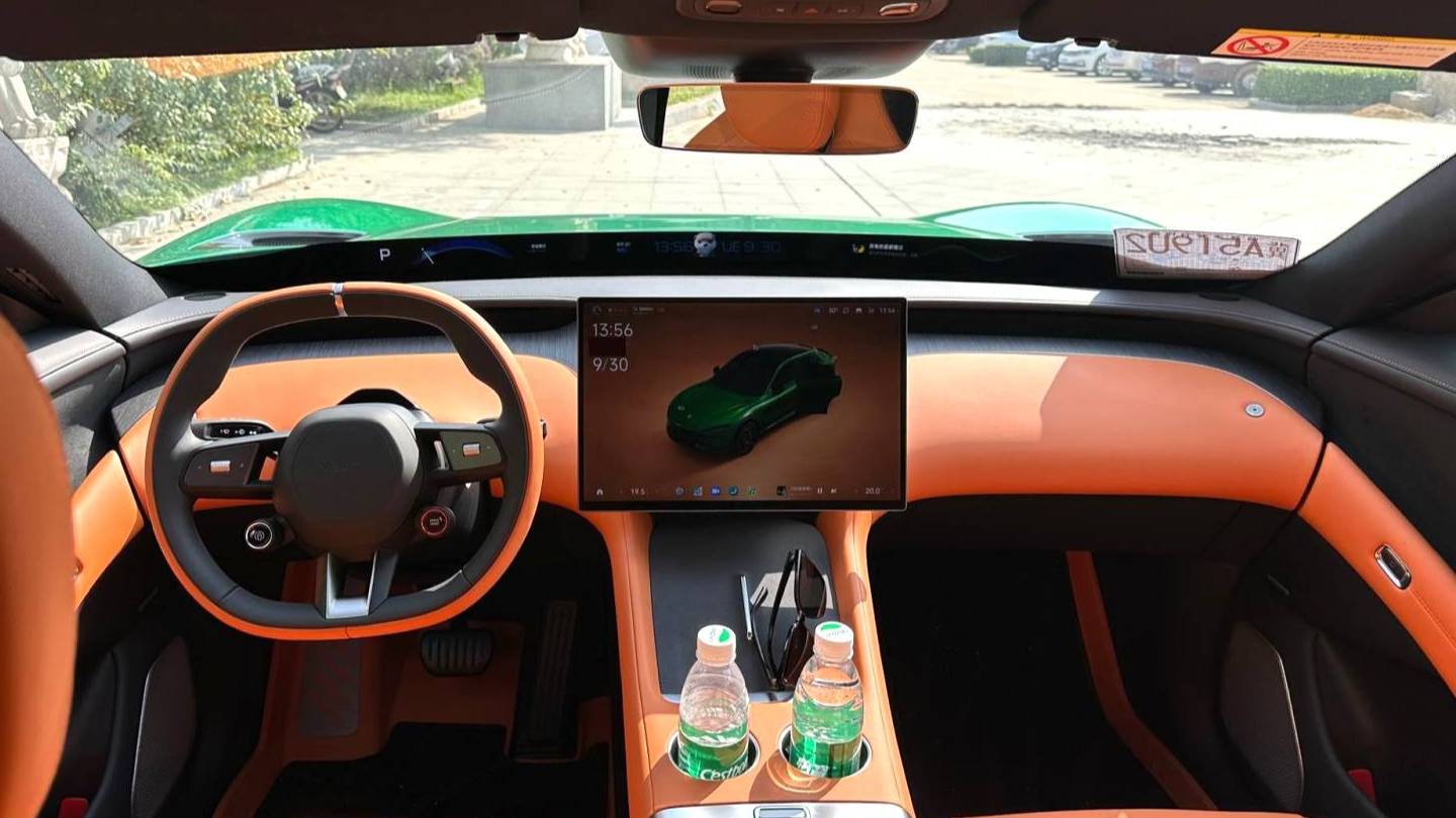 Xiaomi 2025 YU7 Long endurance rear wheel drive version