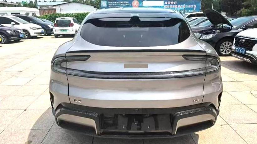 Xiaomi 2025 YU7 Long endurance four-wheel drive Pro version