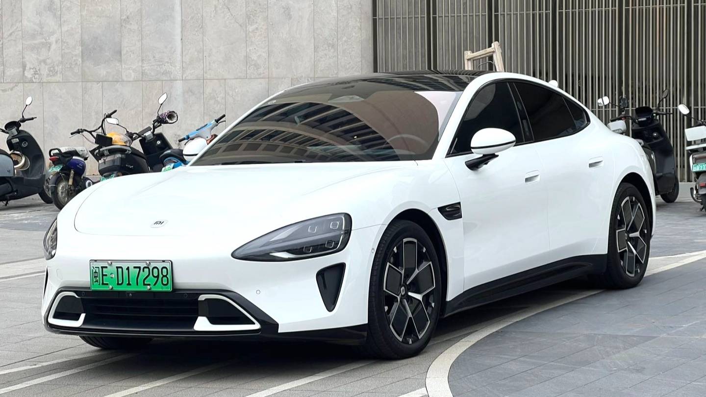 Xiaomi 2024 SU7 Rear wheel drive long-range intelligent driving version