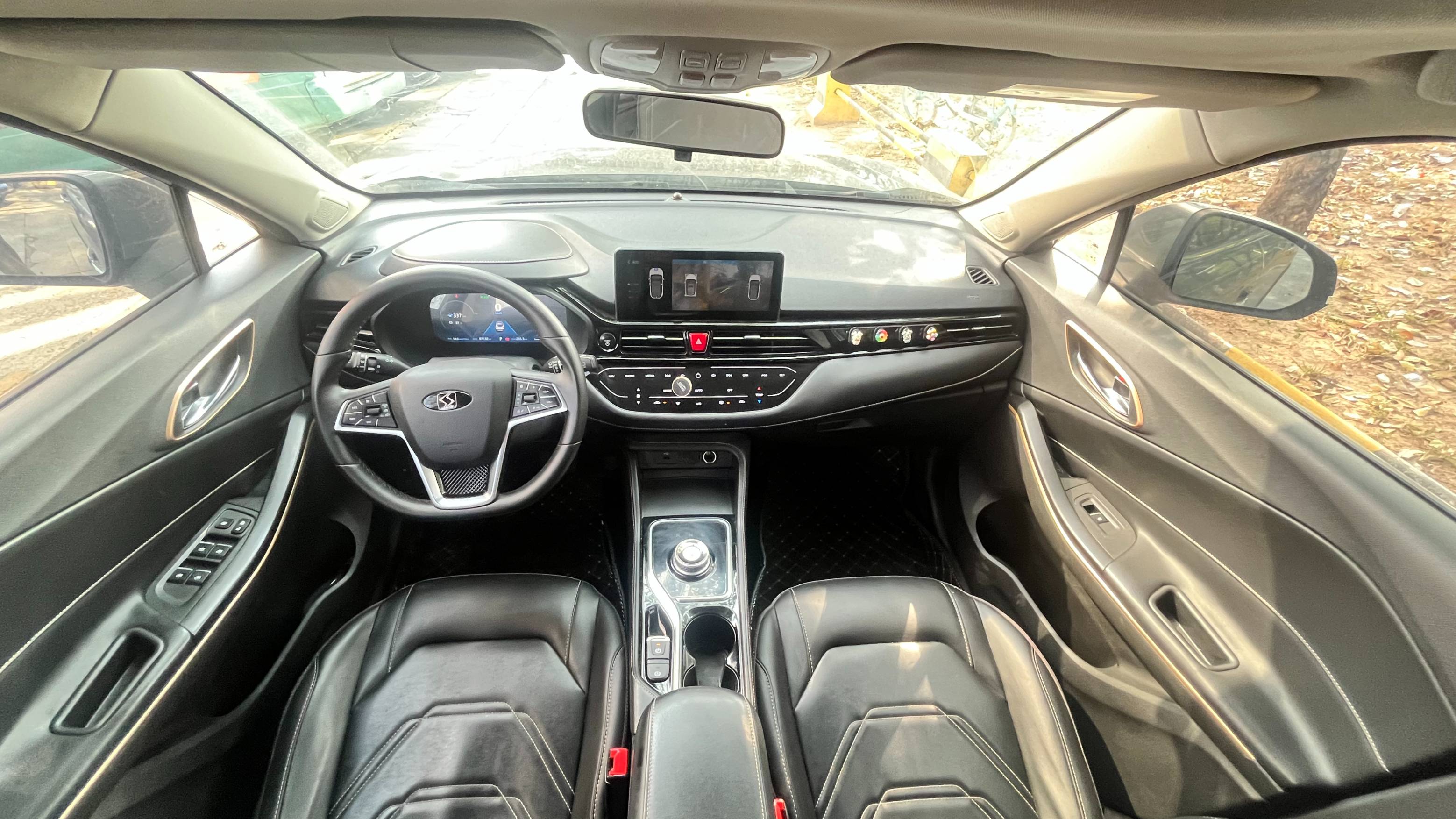 SOL 2021 E40X Golden Armor Edition