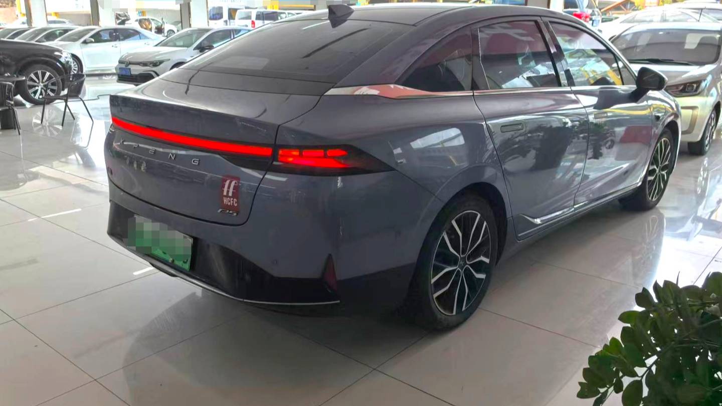 XPENG 2022 P5 460E+
