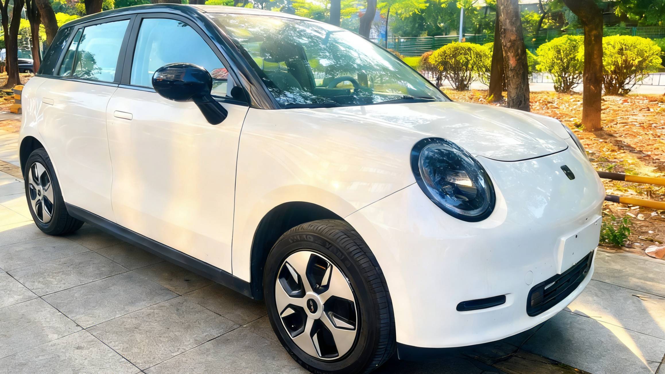 JAC 2025 Yiwei 3 Beloved 330km Air