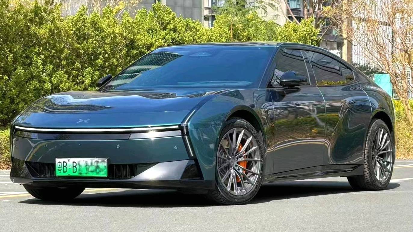 XPENG 2025 P7 750 four-wheel drive high-performance Ultra