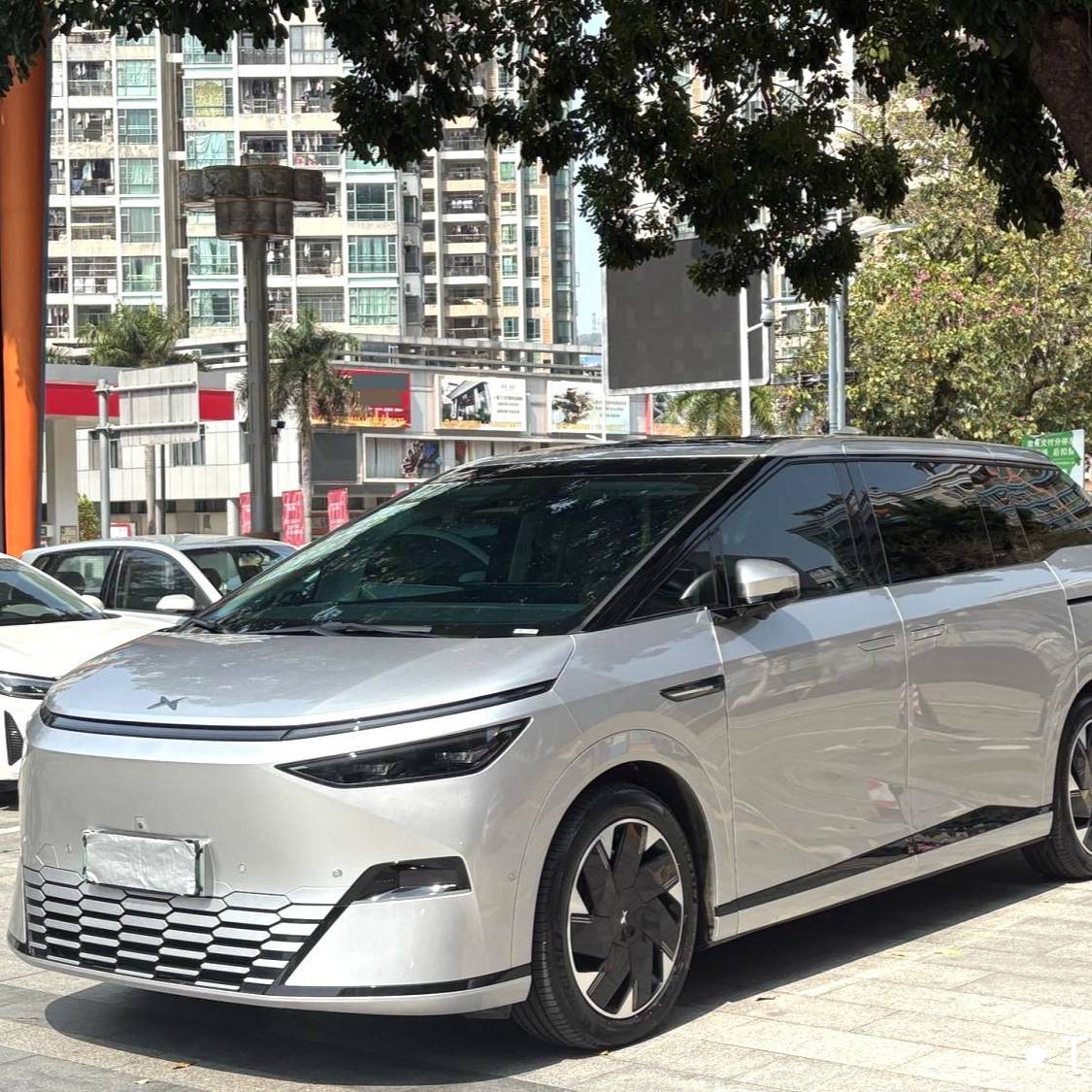 XPENG 2024 X9 702 ultra long battery life Max