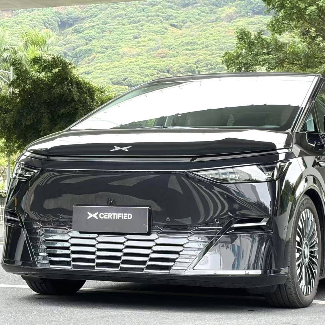 XPENG 2025 X9 Pure electric 740 with ultra long battery life Max