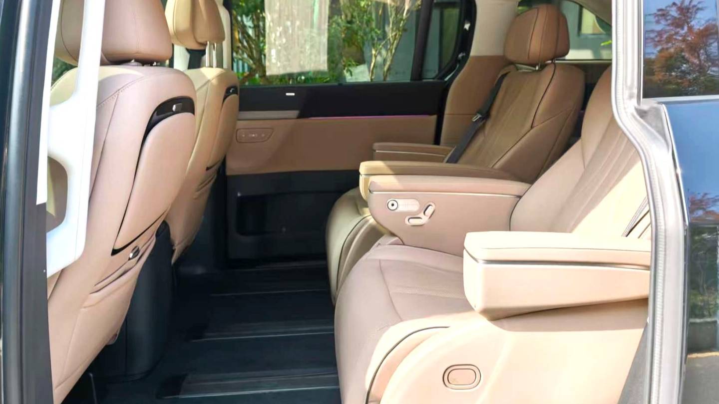 XPENG 2024 X9 640 four-wheel drive high-performance Max