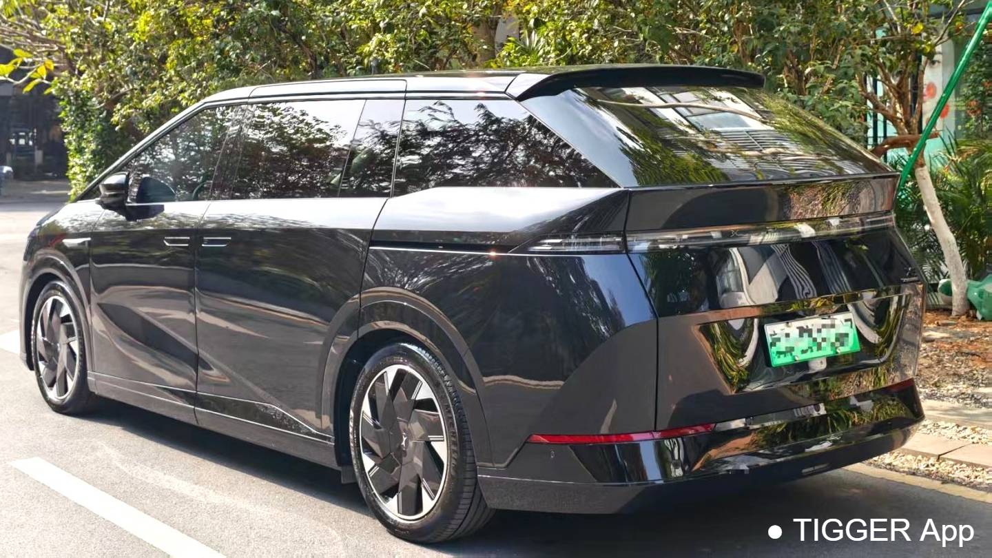 XPENG 2024 X9 640 four-wheel drive high-performance Max