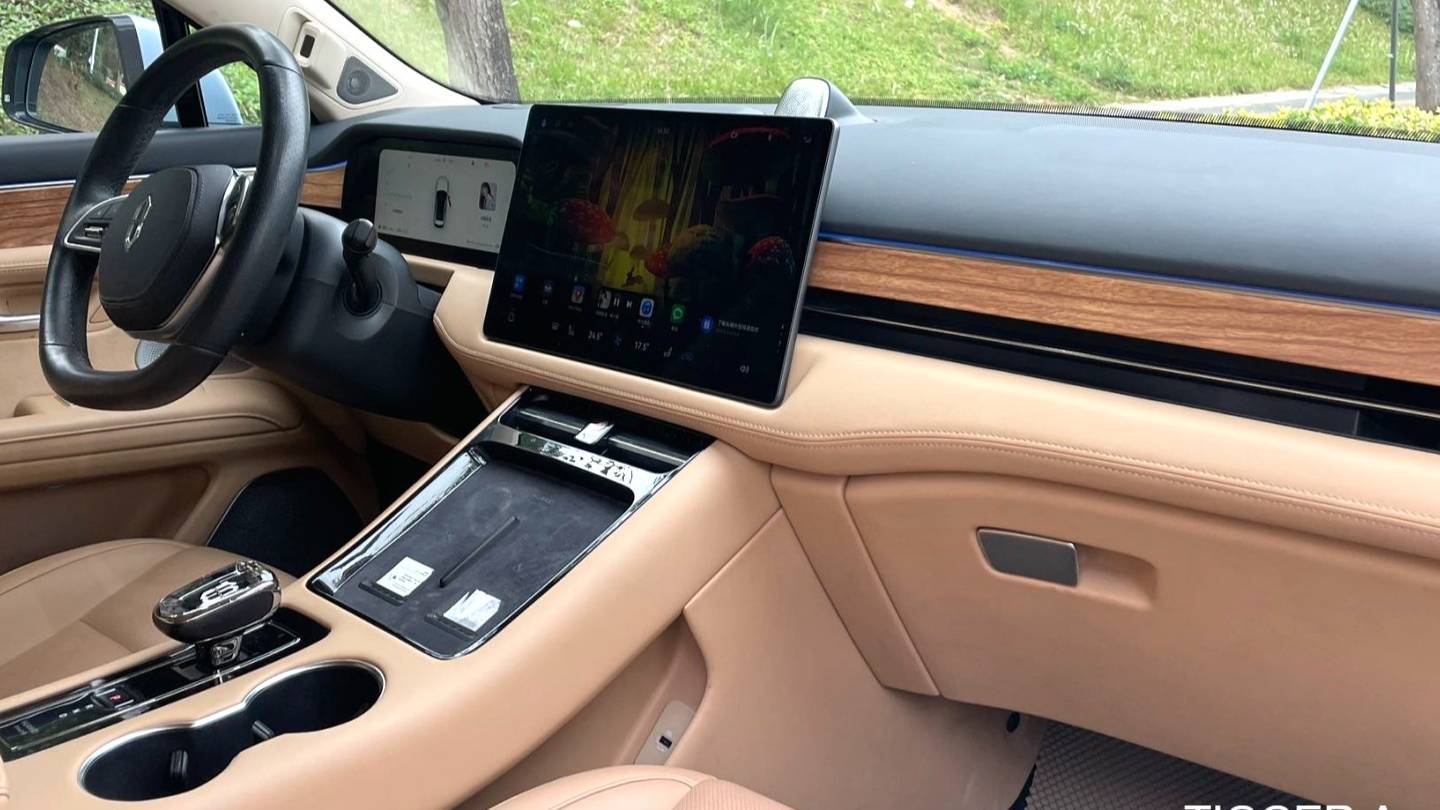 AITO 2022 M5 Pure electric four-wheel drive performance version