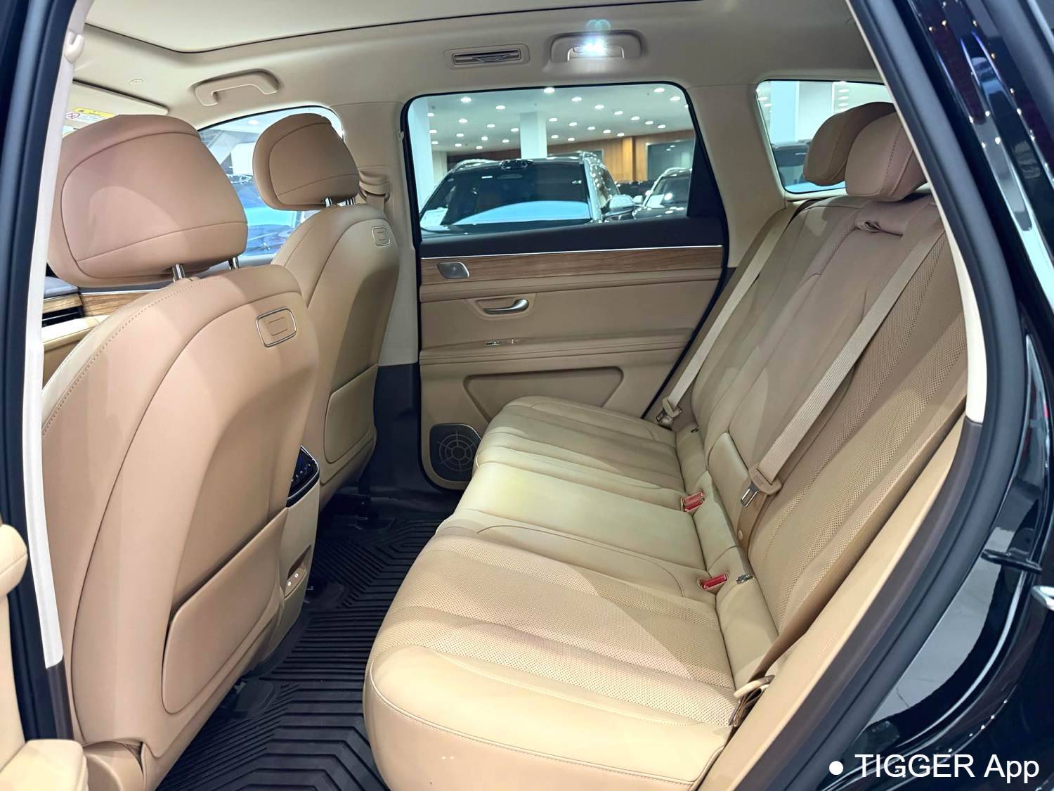 مستعمل AITO 2024 M7 1.5T Intelligent Driving 4WD Ultra Edition 5-seater