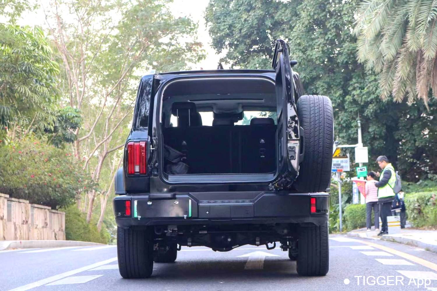 used TANK 2025 300 Hi4-T 36.7kWh