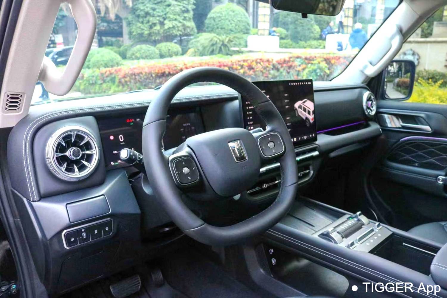 used TANK 2025 300 Hi4-T 36.7kWh