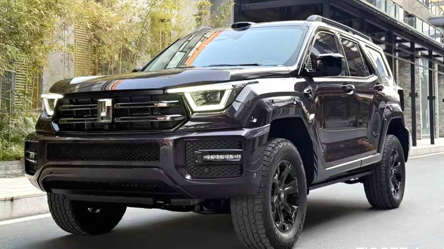 TANK 2026 400 Hi4-T Smart Edition