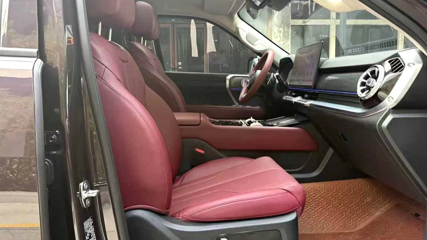 TANK 2026 400 Hi4-T Smart Edition