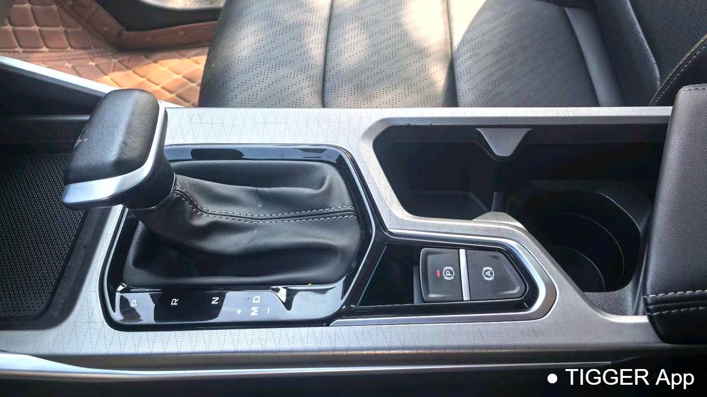 Geely 2023 EMGRAND 4th Generation Champion 1.5L CVT Prestige