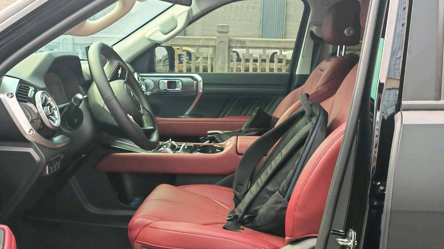 TANK 2026 400 Hi4-Z Smart Edition