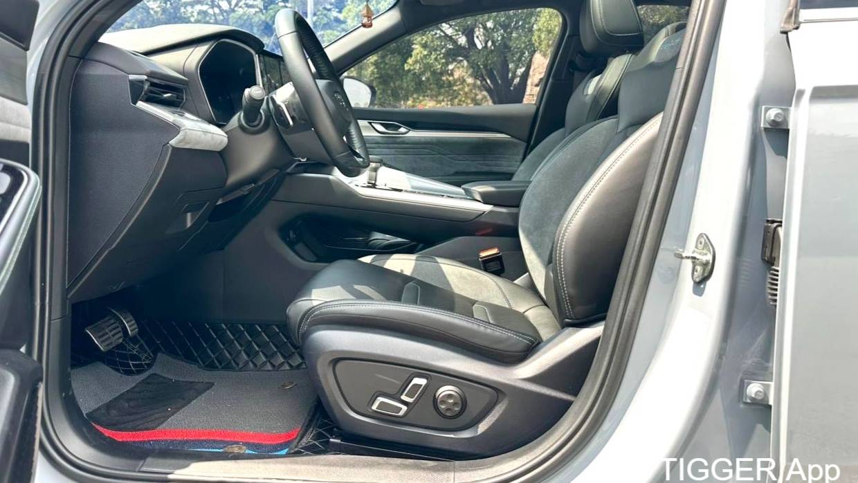 Geely 2023 PREFACE 2.0TD The Journey of a Legendary Landscape Painting Version