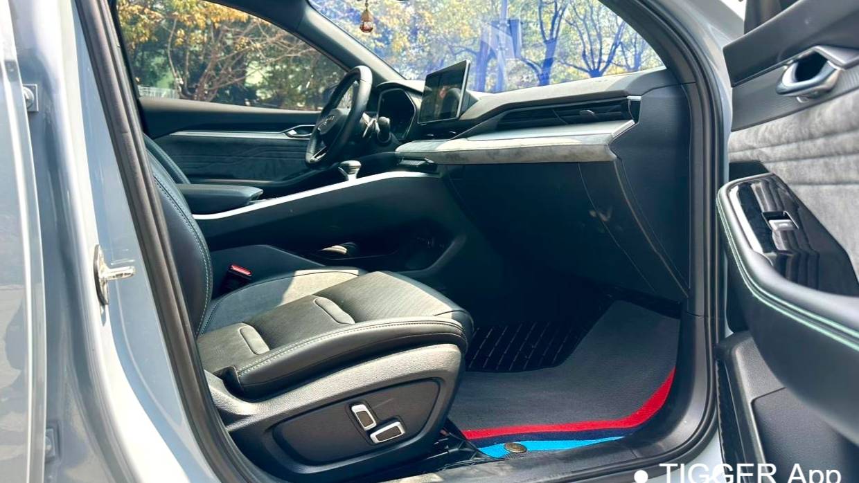 Geely 2023 PREFACE 2.0TD The Journey of a Legendary Landscape Painting Version