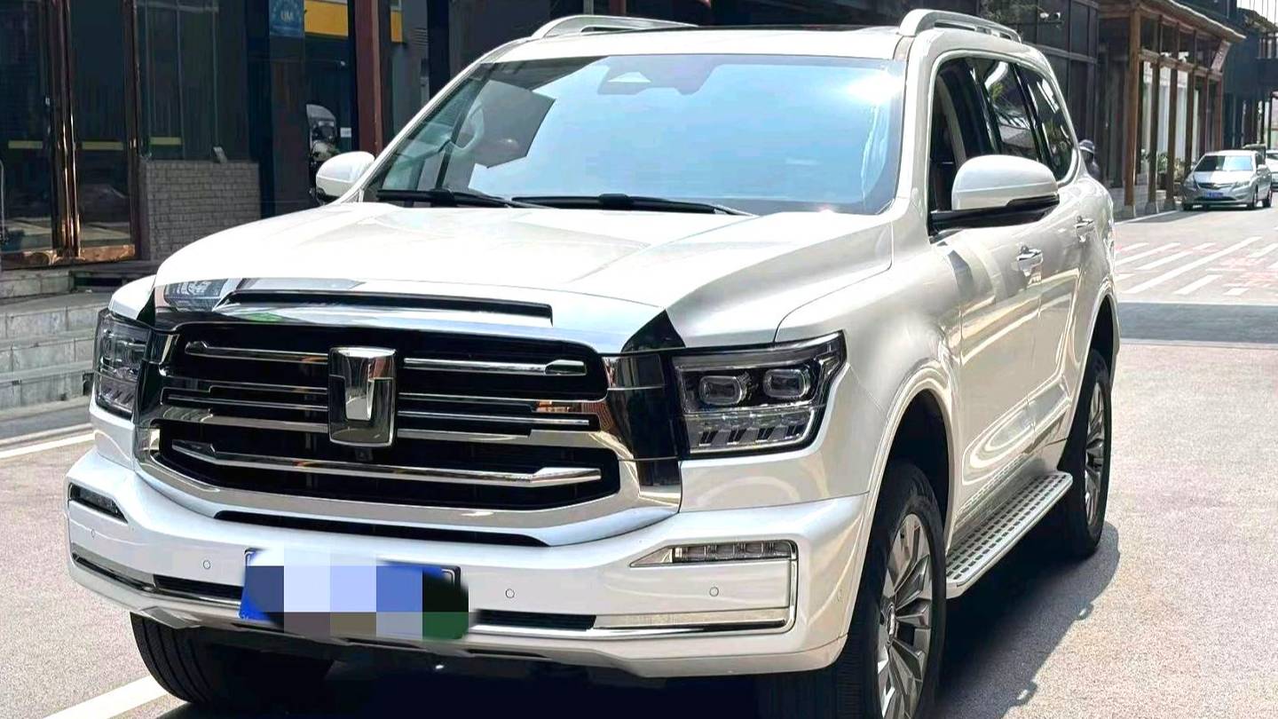 TANK 2025 500  Hi4-Z