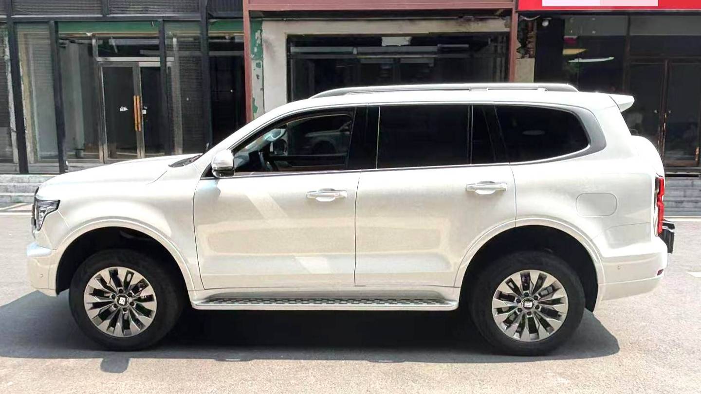 TANK 2025 500  Hi4-Z