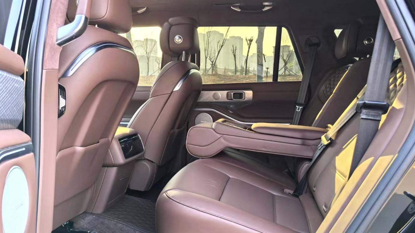 TANK 2024 700 Hi4-T Extreme Edition