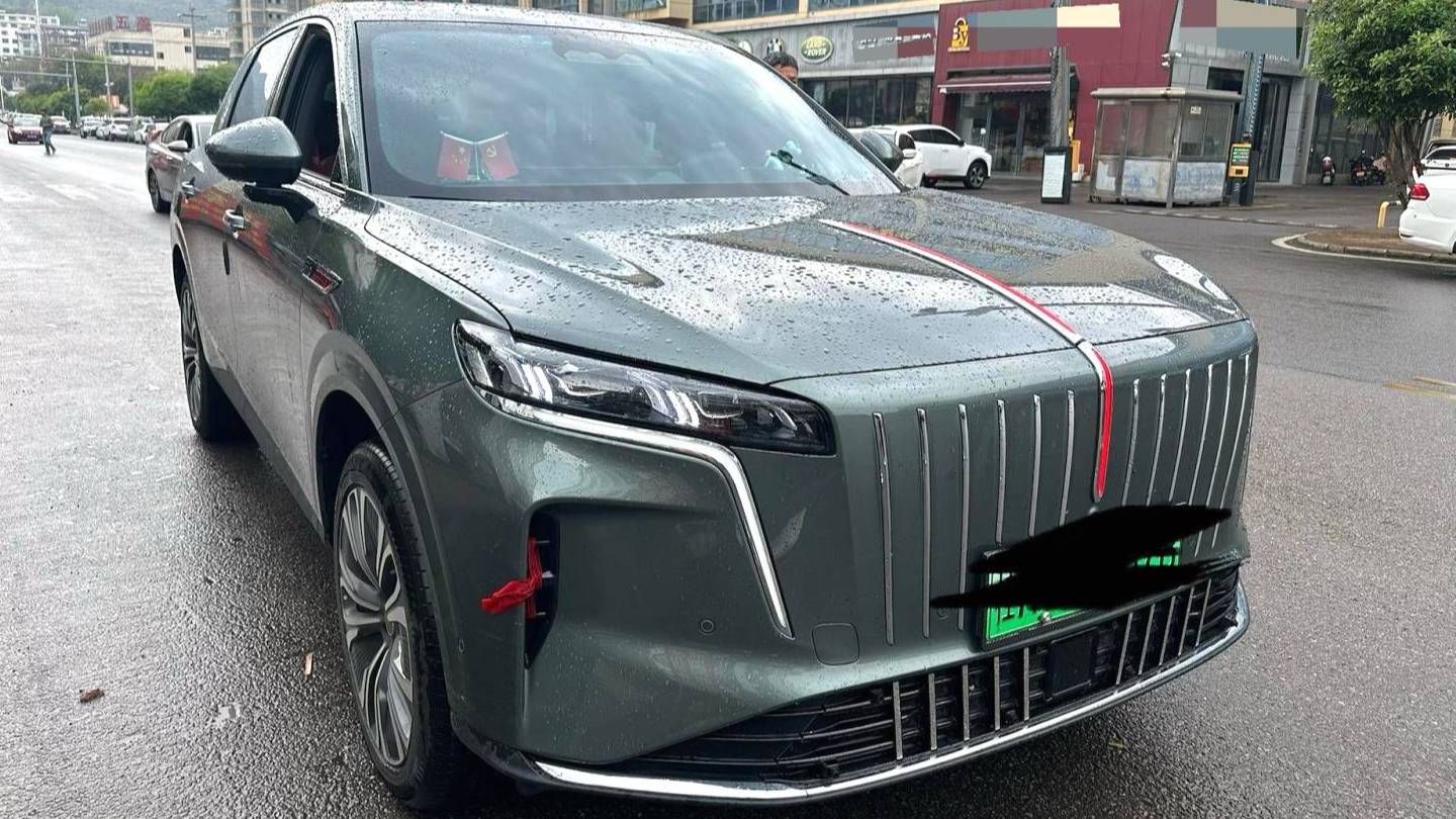 Hong Qi 2026 HS6 PHEV 220 Four-Wheel Drive Intelligent Hybrid Edition