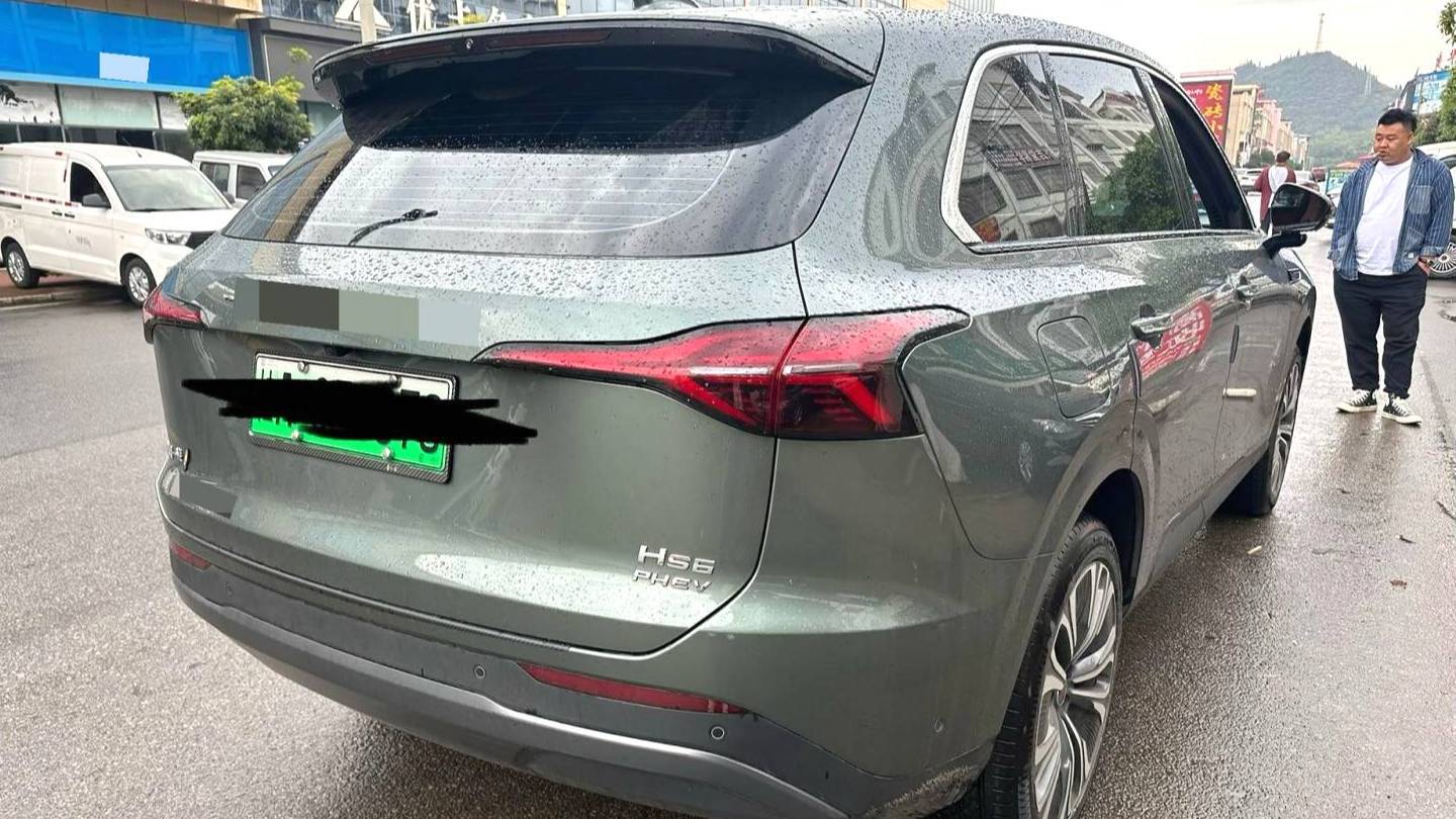 Hong Qi 2026 HS6 PHEV 220 Four-Wheel Drive Intelligent Hybrid Edition