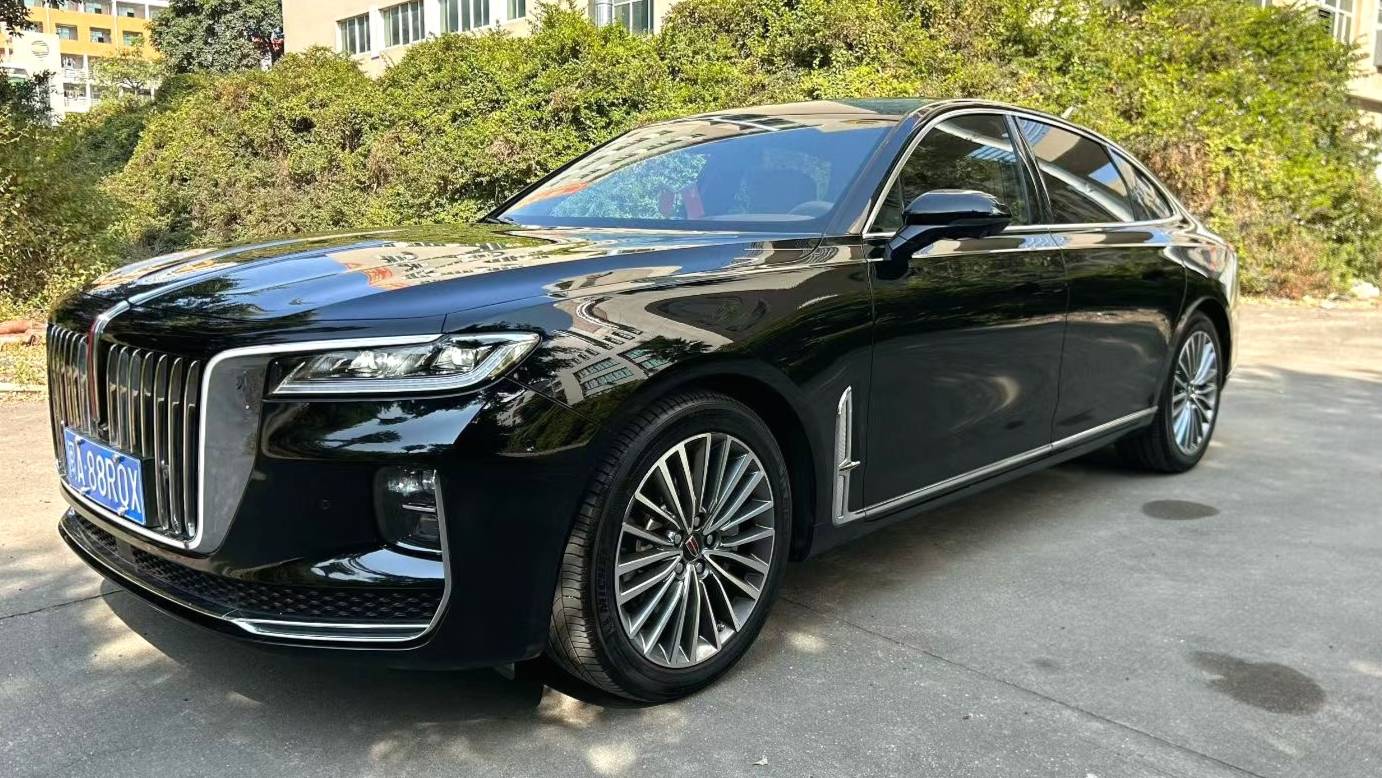 Hong Qi 2022 H9 2.0T Zhilian Flag Smooth Edition