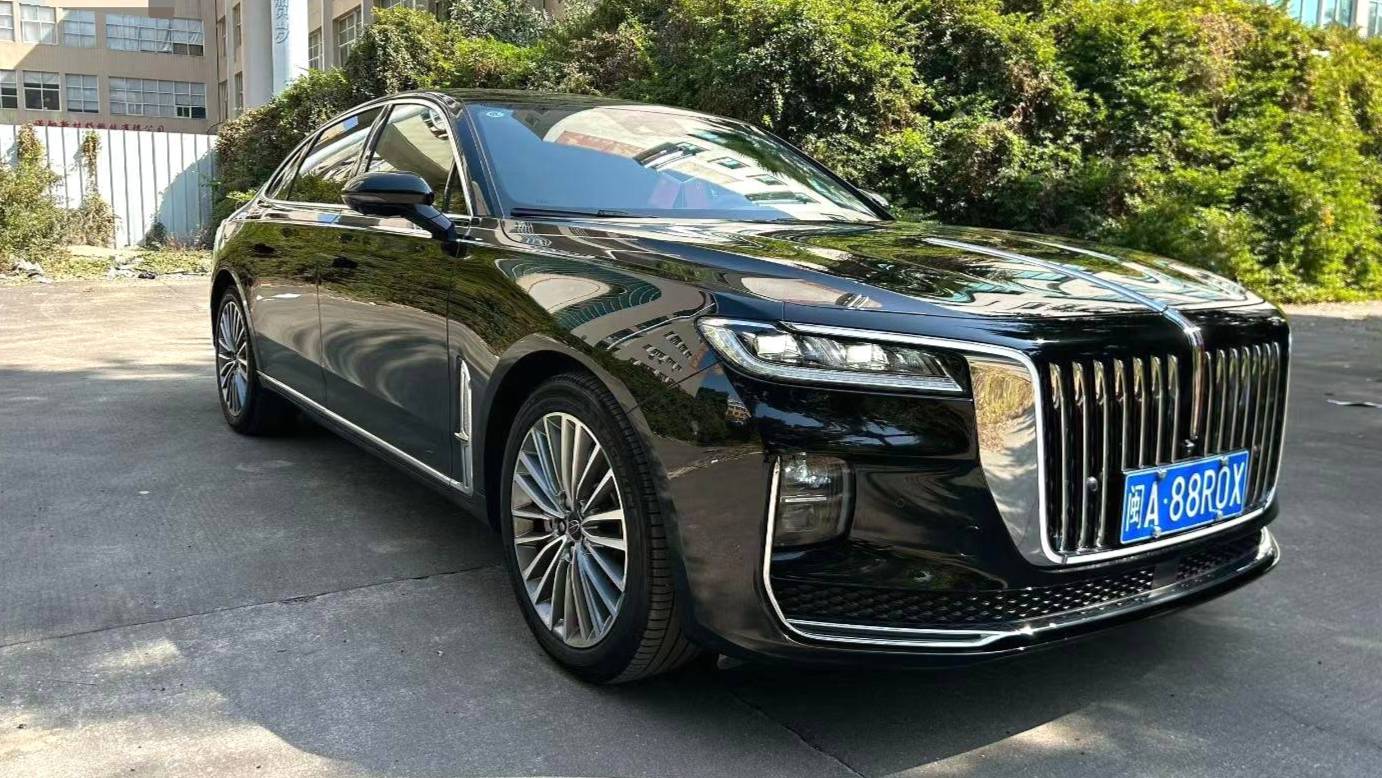 Hong Qi 2022 H9 2.0T Zhilian Flag Smooth Edition