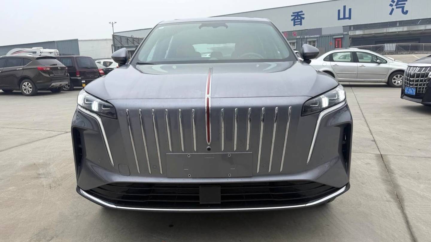 Hong Qi 2026 HS6 PHEV 220 Four-Wheel Drive Intelligent Hybrid Edition