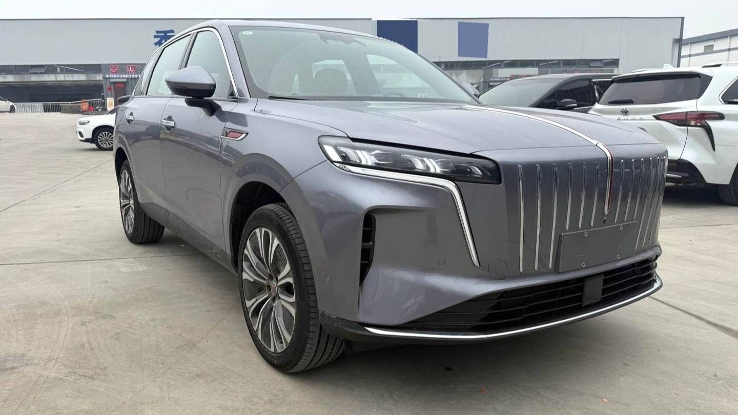 Hong Qi 2026 HS6 PHEV 220 Four-Wheel Drive Intelligent Hybrid Edition