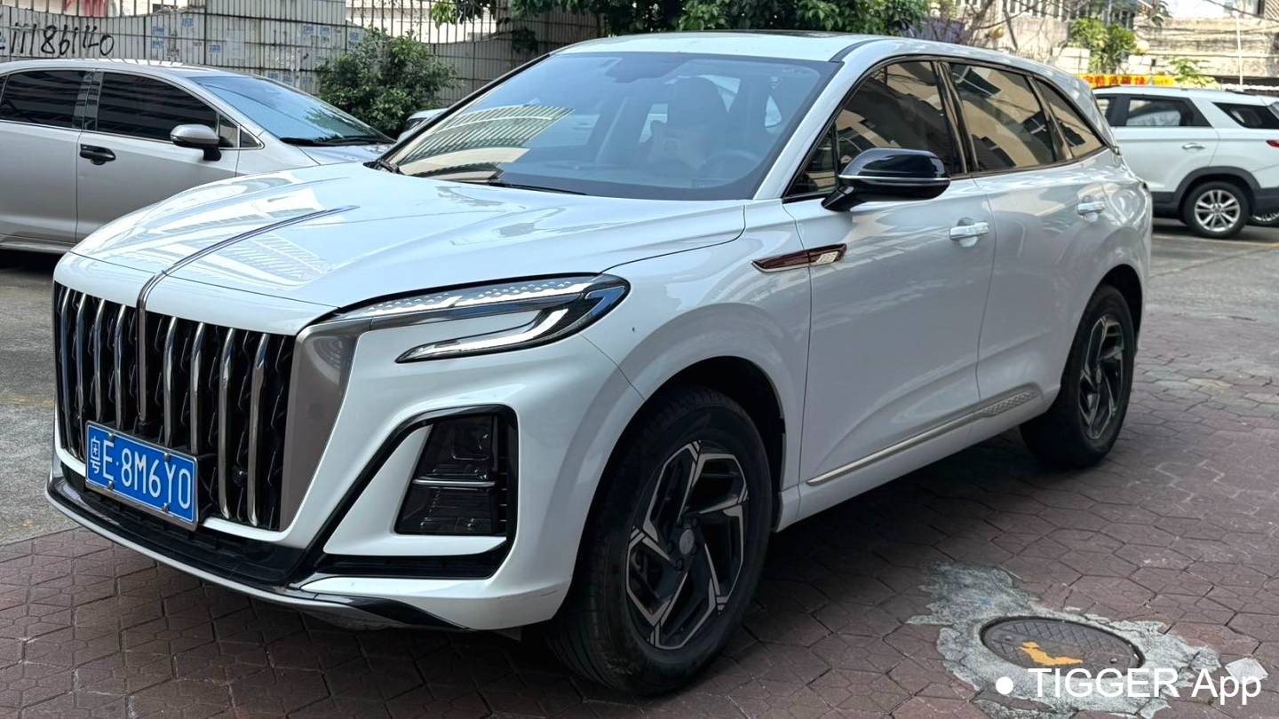 Hong Qi 2024 HS3 1.5T 2WD Brave Edition