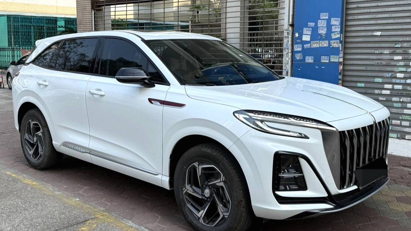 Hong Qi 2024 HS3 1.5T 2WD Brave Edition