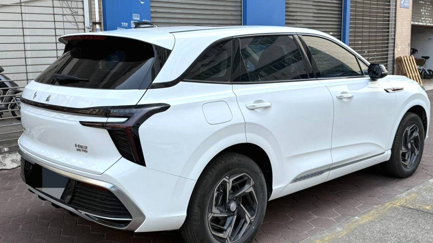 Hong Qi 2024 HS3 1.5T 2WD Brave Edition