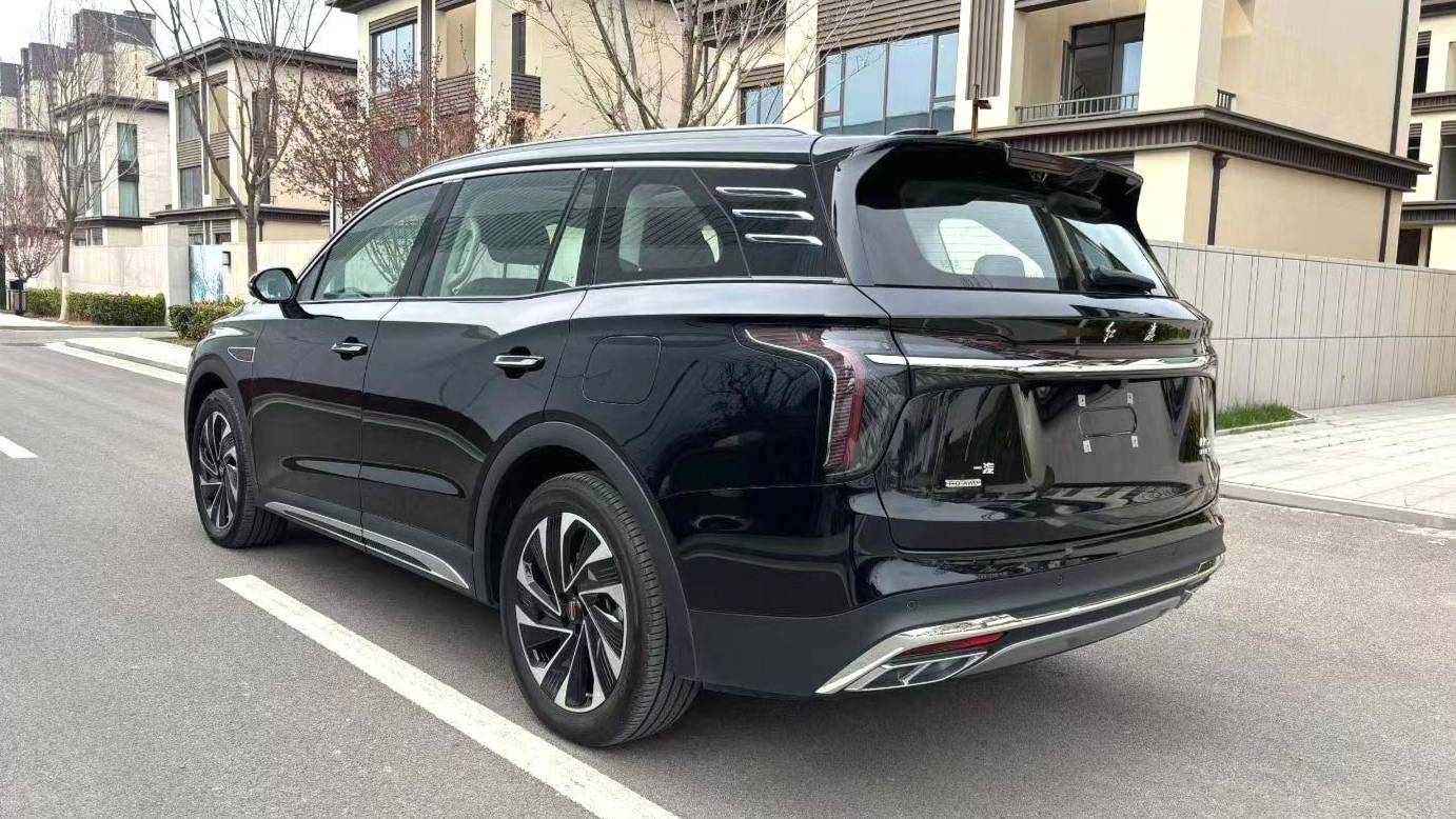 Hong Qi 2024 HS7 2.0T PHEV four-wheel drive Qichang Edition 6-seater