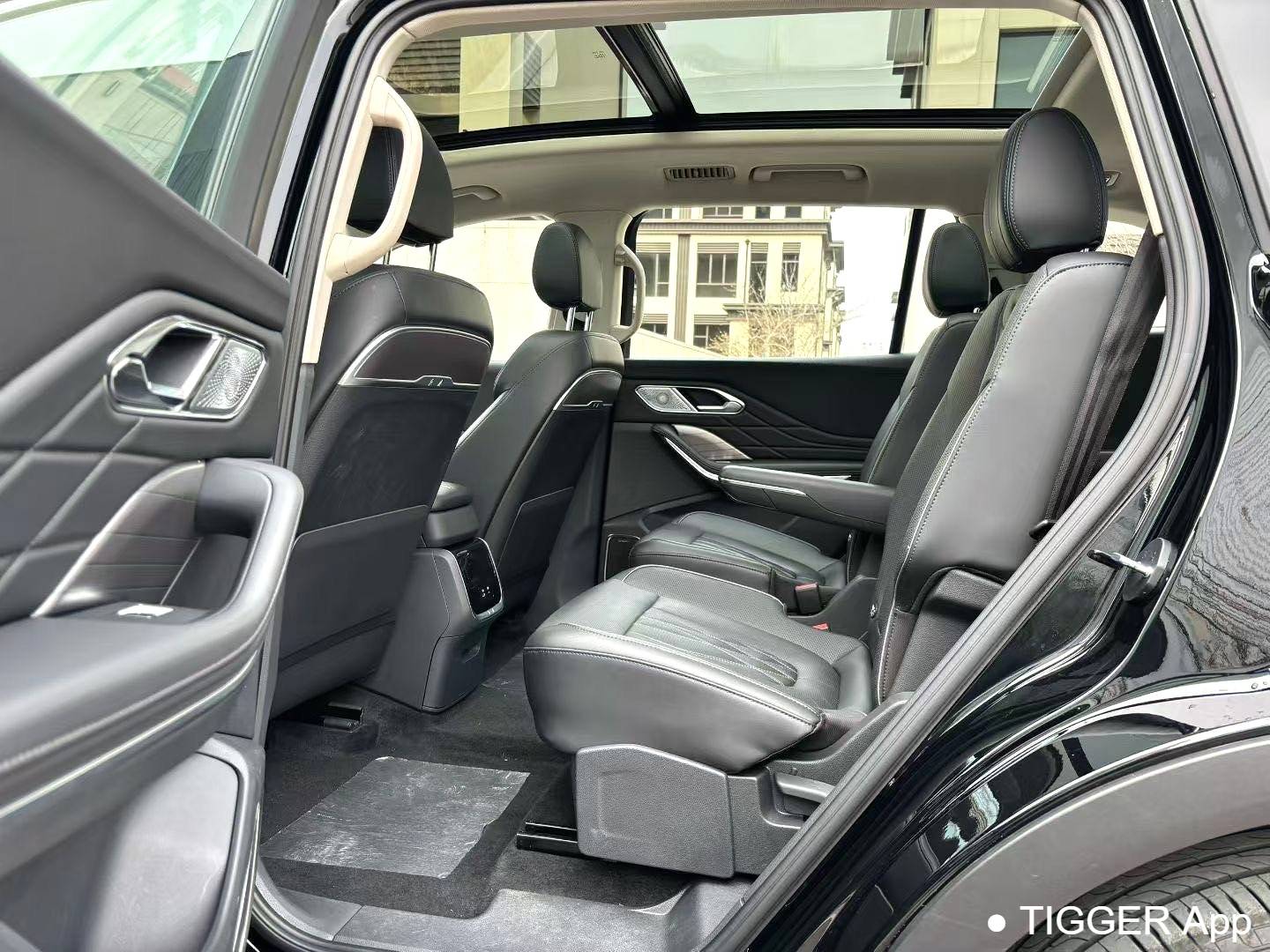 used Hong Qi 2024 HS7 2.0T PHEV four-wheel drive Qichang Edition 6-seater