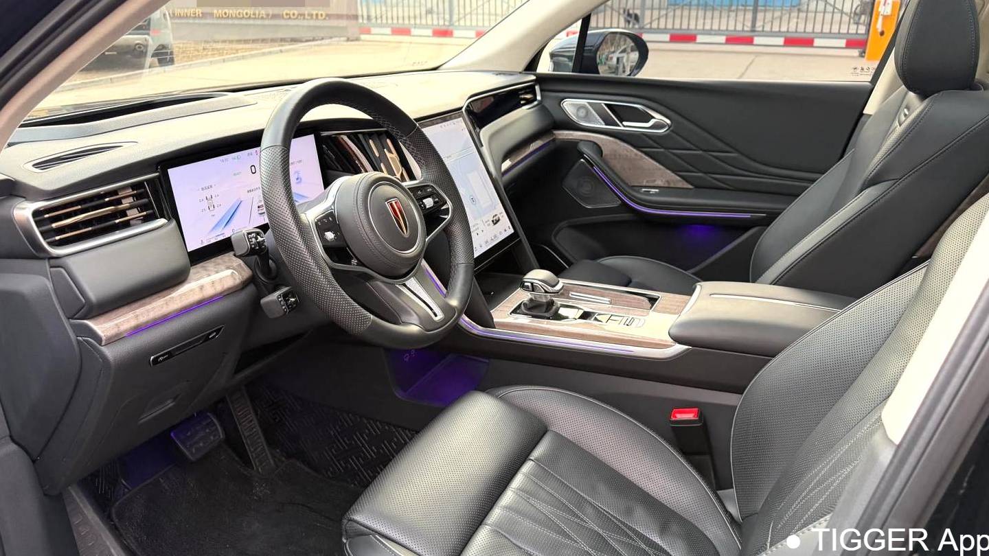 Hong Qi 2023 HS7 2.0T PHEV four-wheel drive flagship version 6-seater