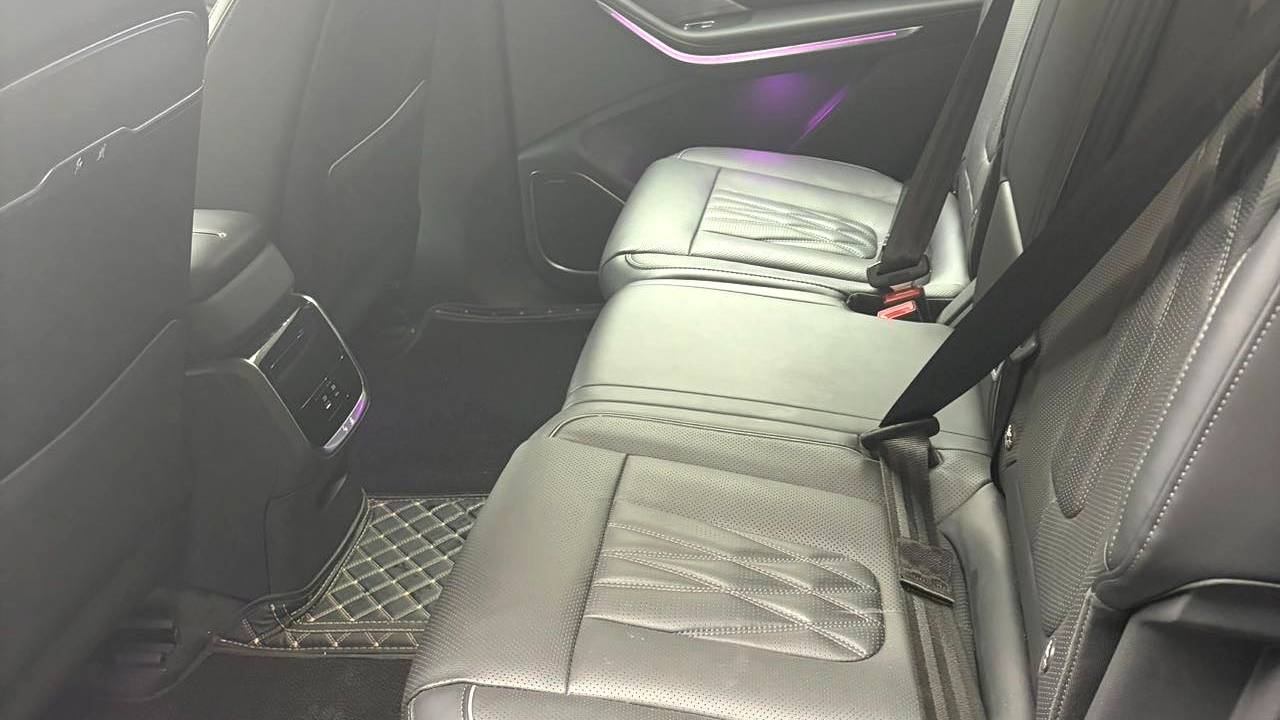 Hong Qi 2024 HS7 2.0T PHEV four-wheel drive Qichang Edition 7-seater