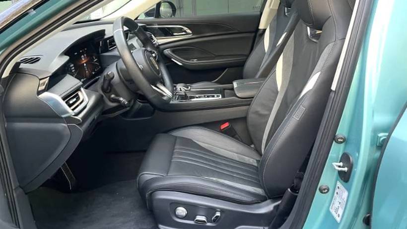 Hong Qi 2023 H6 2.0T Zhiyi Edition