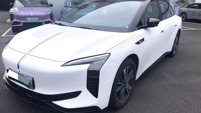 Hong Qi 2024 EH7 820 Pro