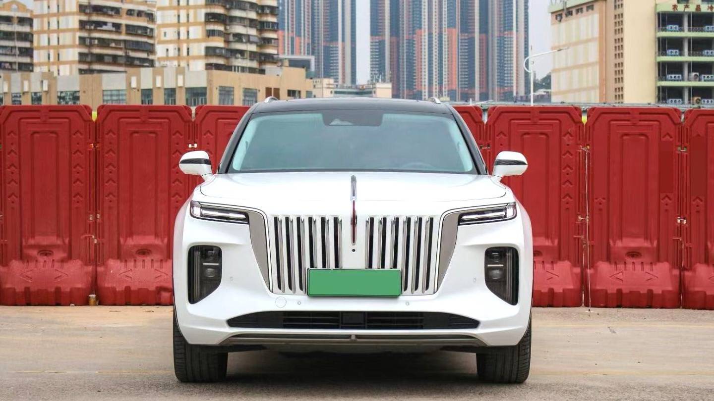 Hong Qi 2022 E-HS9 660km Qichang Edition with six seats