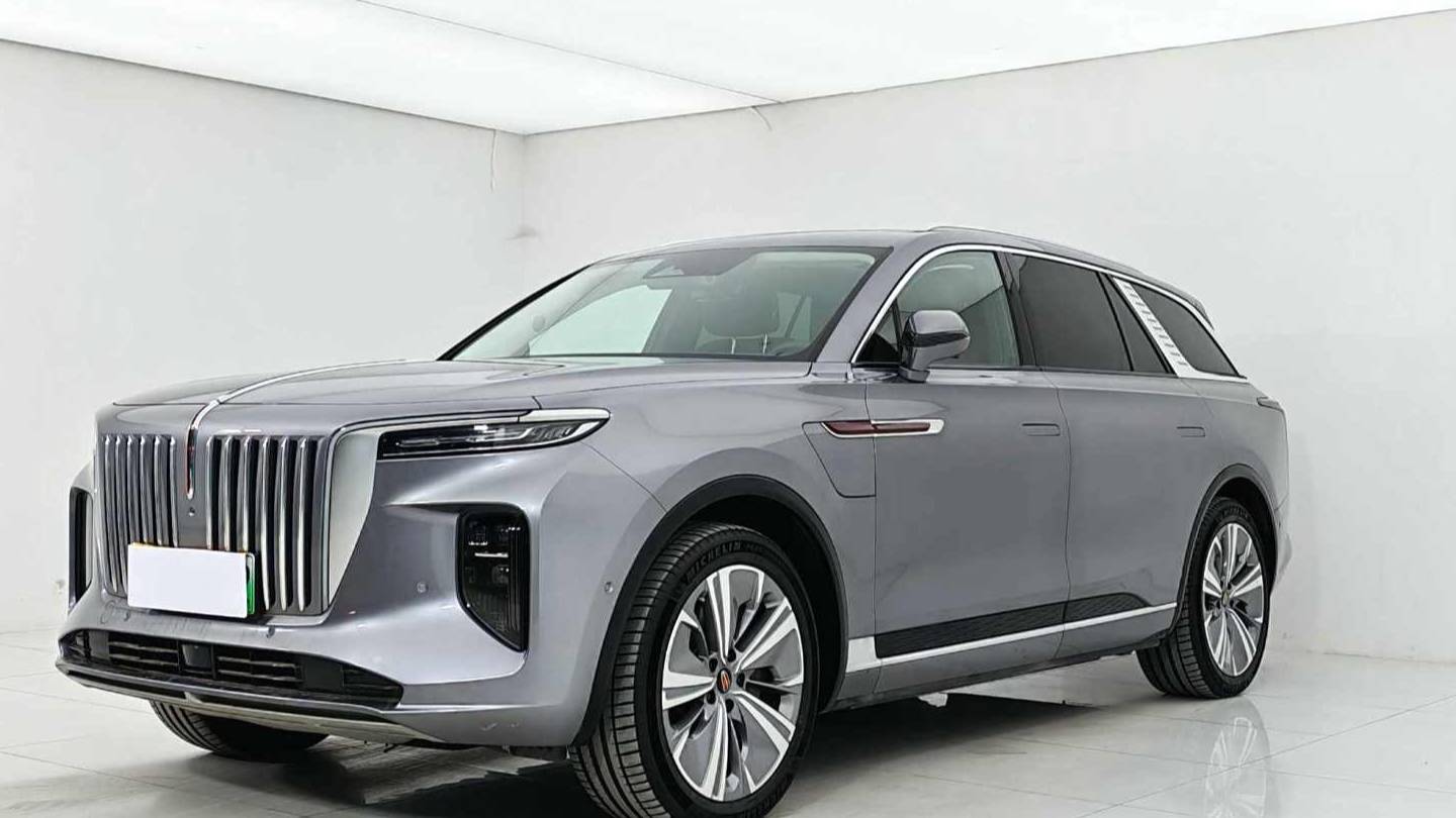 Hong Qi 2022 E-HS9 660km Qichang Edition with six seats