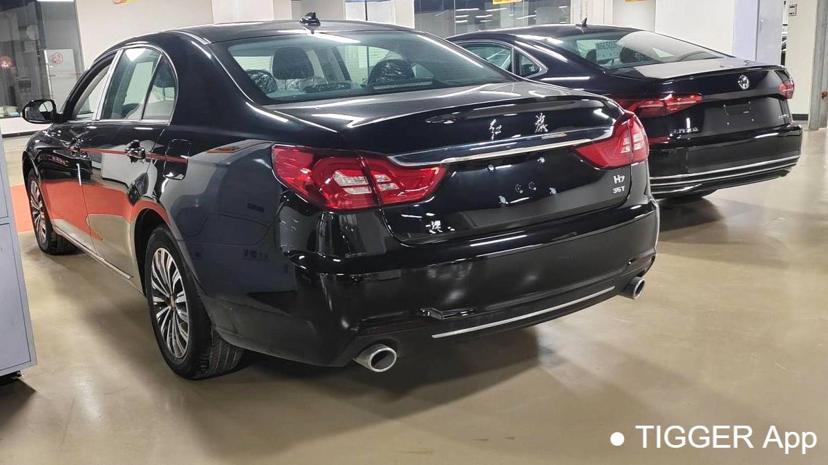 Hong Qi 2021 H7 1.8T Comfort Edition
