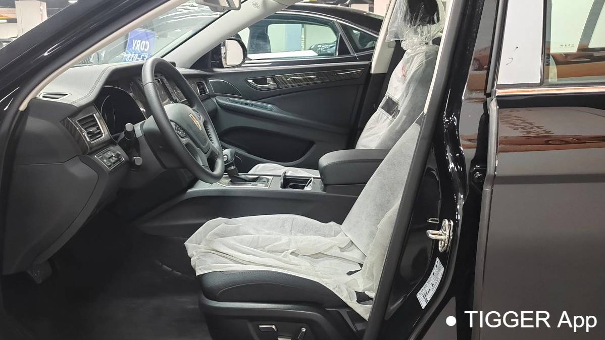 Hong Qi 2021 H7 1.8T Comfort Edition