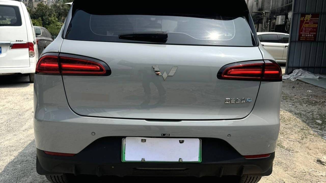 Wuling 2024 Bingo PLUS 330km five seater version