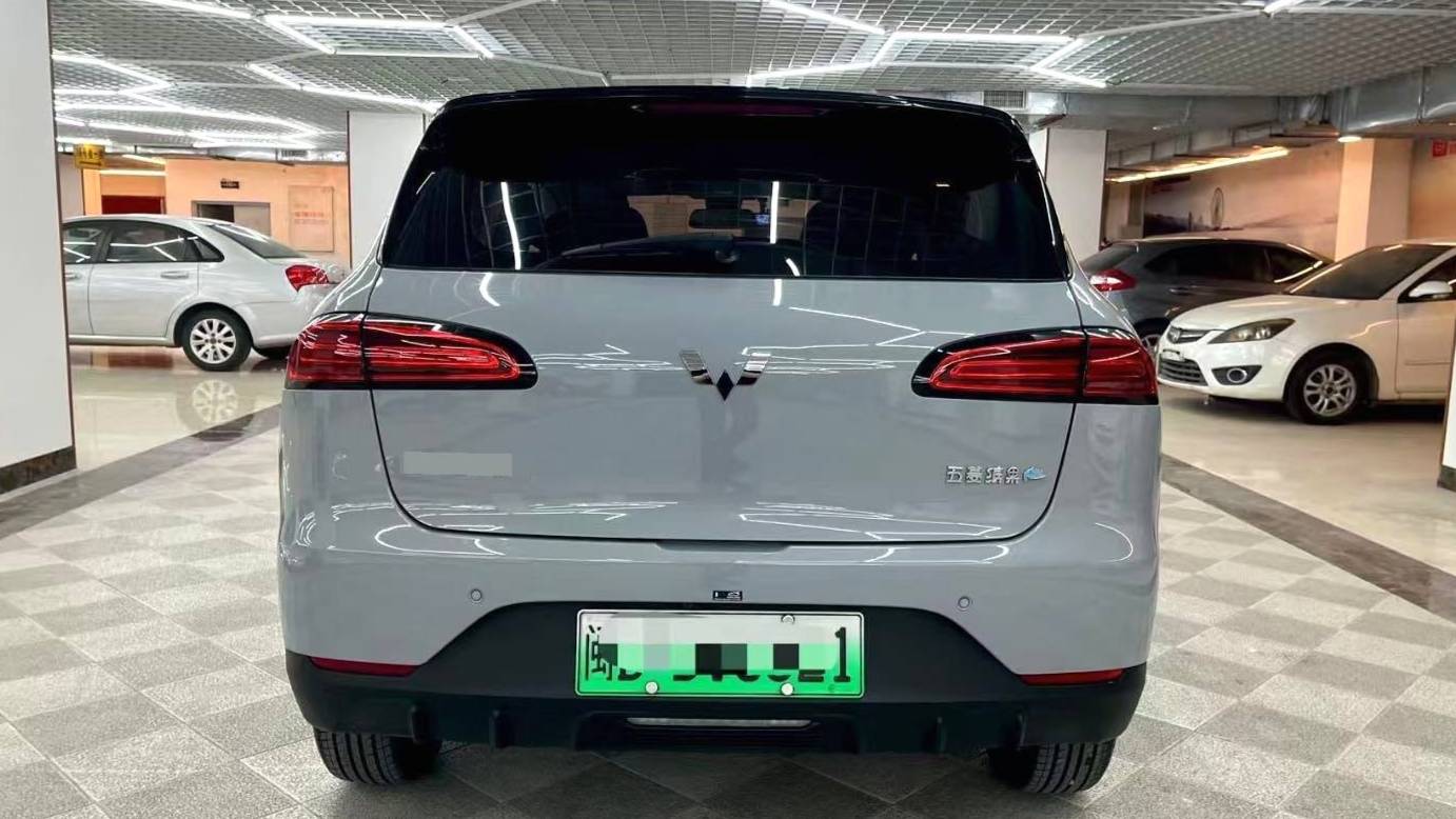 Wuling 2024 Bingo PLUS 510km flagship version four seater version