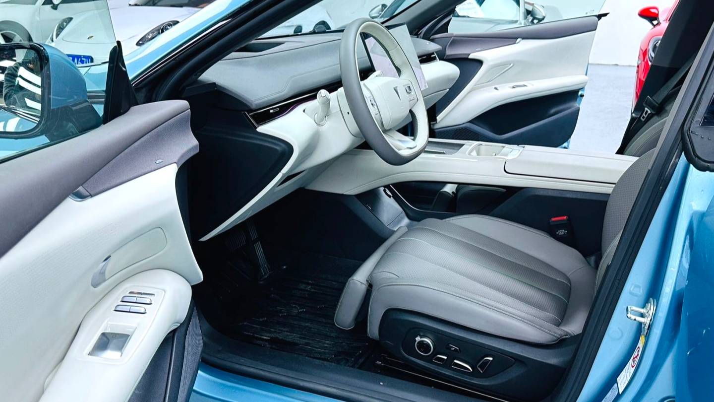 DEEPAL 2024 L07 230Max Qiankun Intelligent Driving ADS SE Extended Range