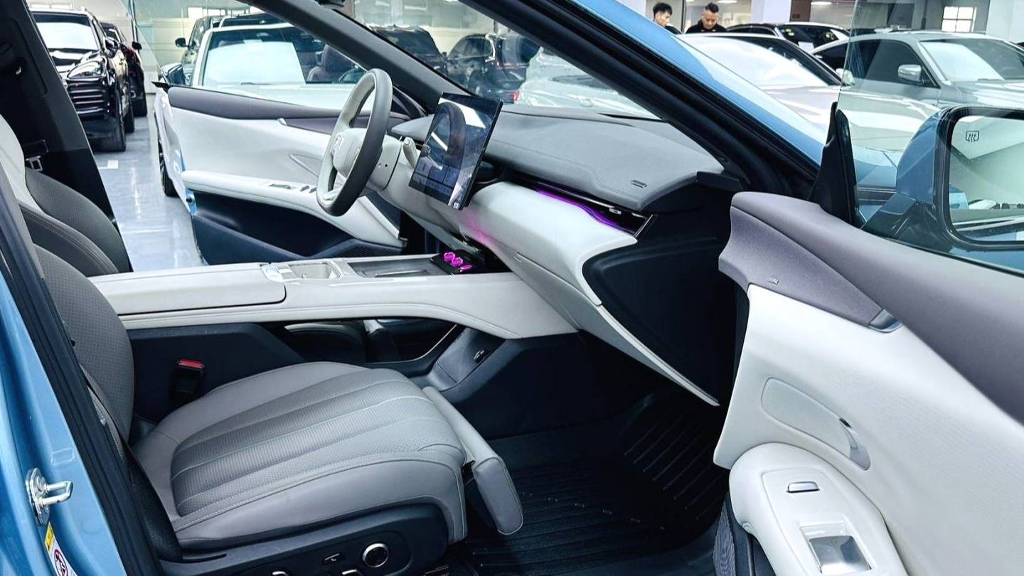 DEEPAL 2024 L07 230Max Qiankun Intelligent Driving ADS SE Extended Range