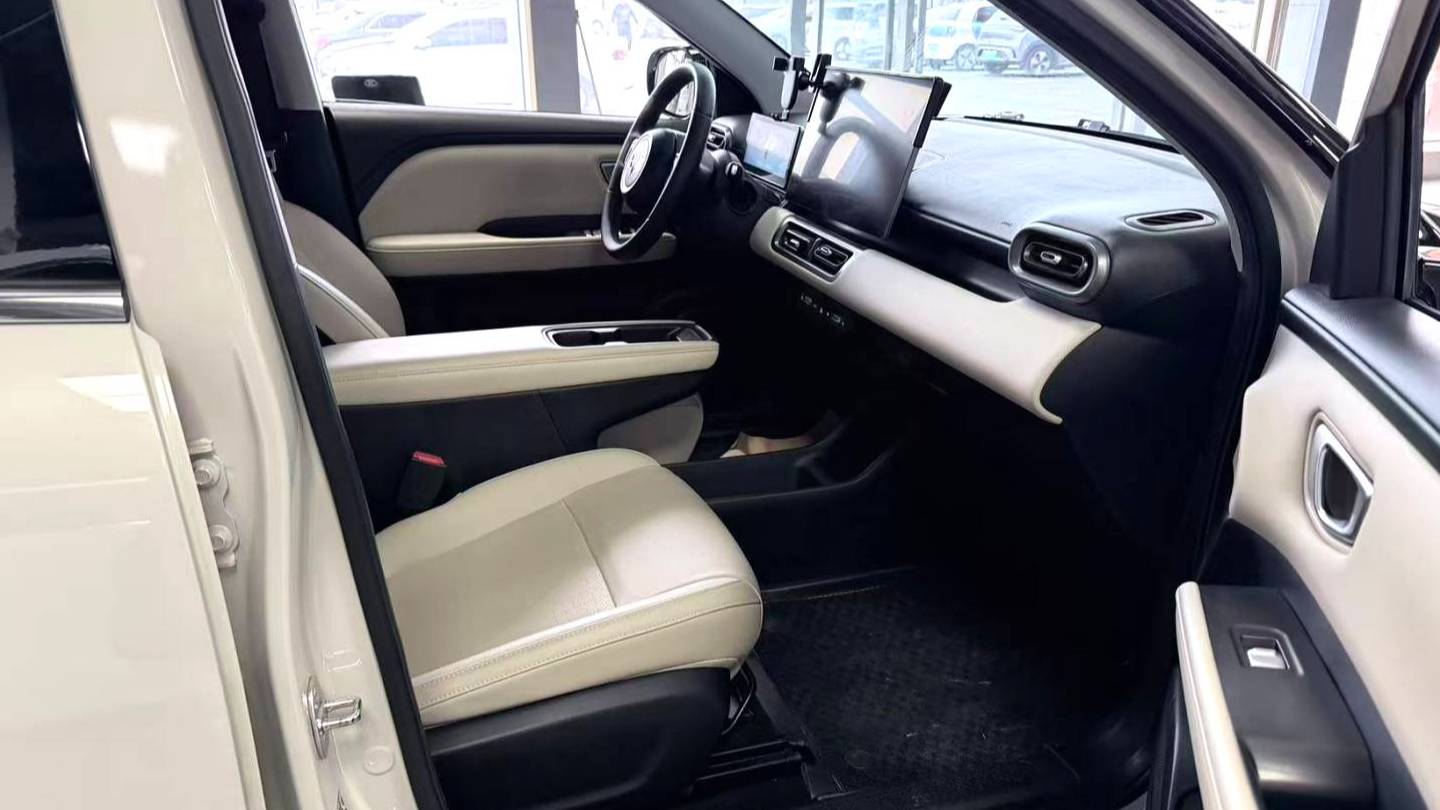 Wuling 2024 Bingo PLUS 510km five seater version